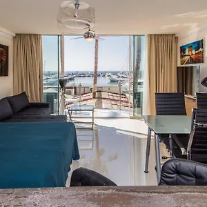  Apartamento First Line P. Banus Sleeps 4