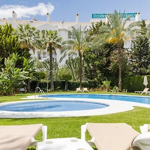  Apartamento Luxury 2 Bedroom In Puerto Banús, Parking&pool