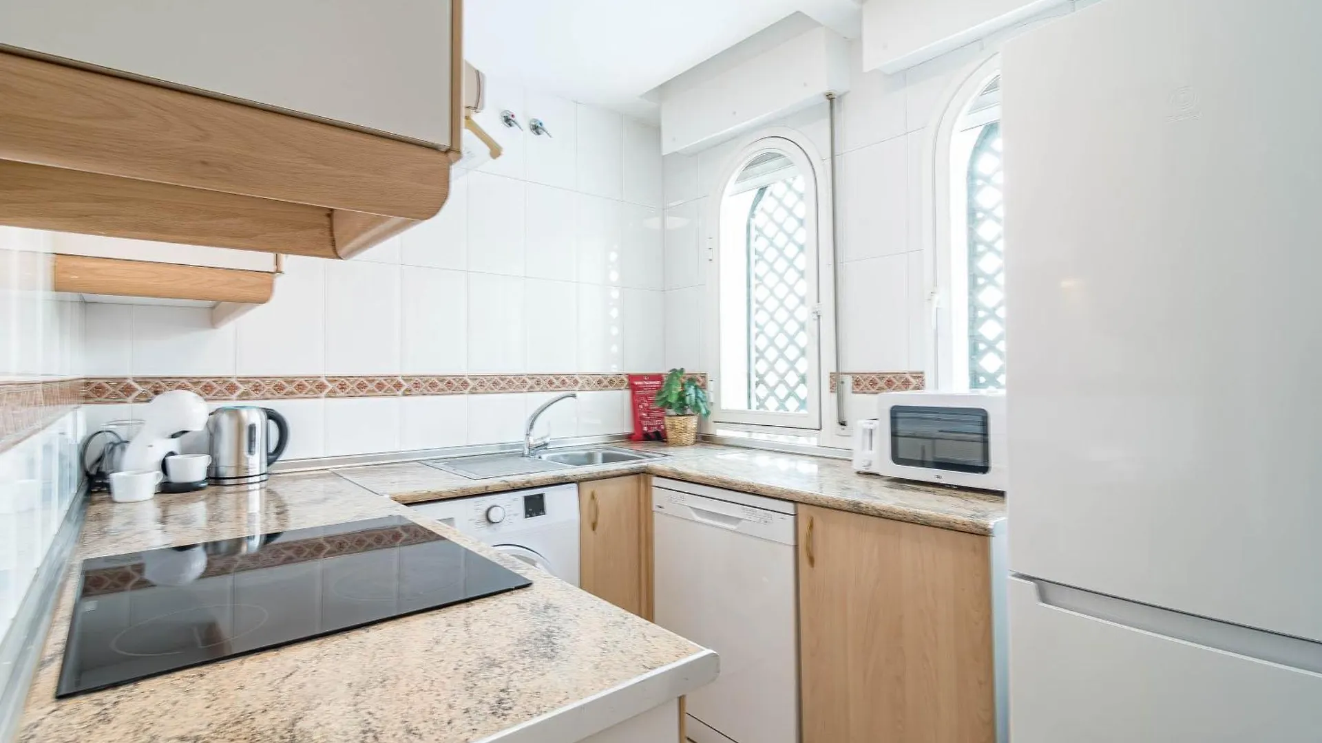 Contemporary Apartment Near Puerto Banus Marbella Spain
