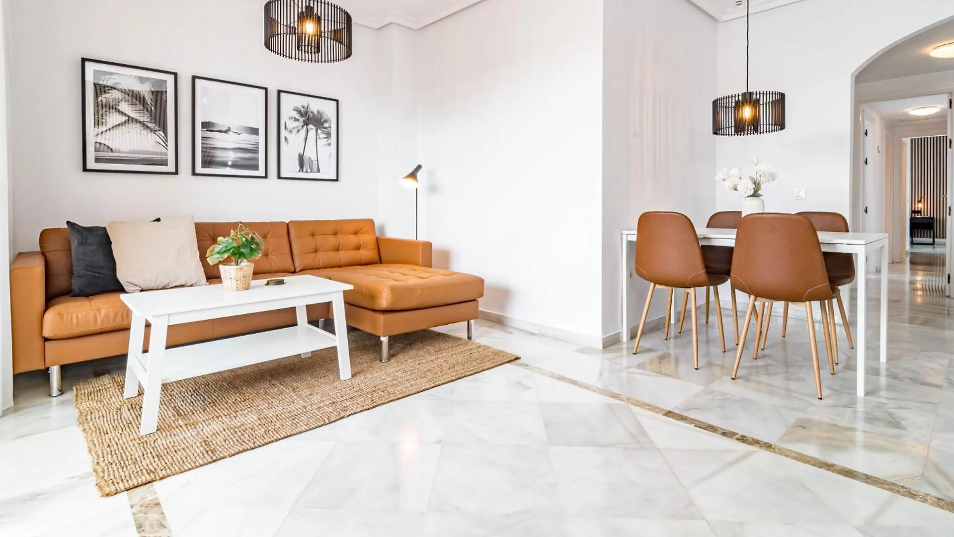 Contemporary Apartment Near Puerto Banus Marbella