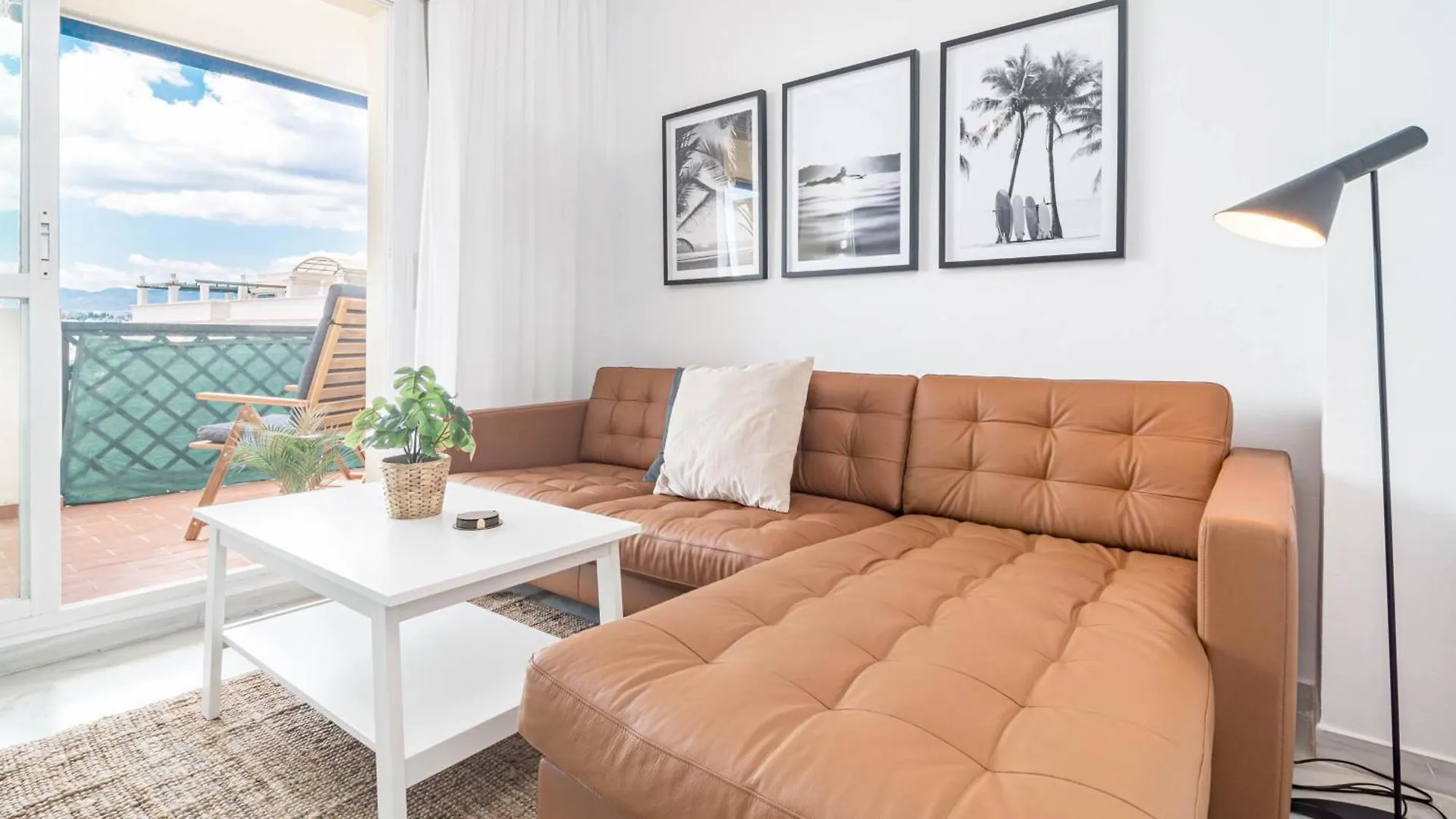 Contemporary Apartment Near Puerto Banus Marbella Spain